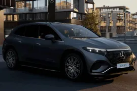 Mercedes-Benz EQS 450 SUV 4MATIC ( Elétrico) 2024 – Diagonal Frontal · Foto: Mercedes-Benz