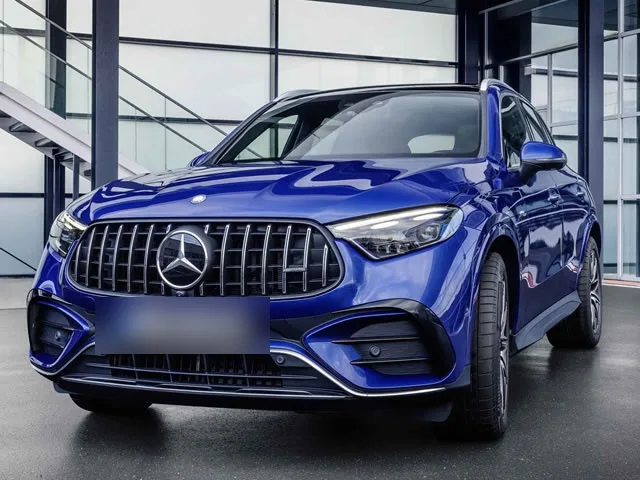 Mercedes-Benz GLC-43 AMG 4MATIC 2.0 Turbo Aut. (Híb) 2024 – Diagonal Frontal · Foto: Mercedes-Benz