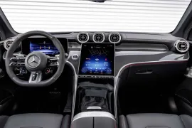 Mercedes-Benz GLC-43 AMG 4MATIC 2.0 Turbo Aut. (Híb) 2024 – Painel · Foto: Mercedes-Benz