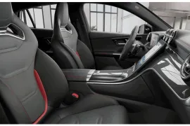 Mercedes-Benz Glc Coupe 43 AMG 2.0 2025 – Bancos da Frente · Foto: Mercedes-Benz