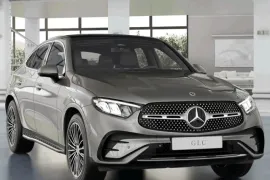 Mercedes-Benz GLC-300 AMG L. Cou. 4M 2.0 TB Aut. (Híb) 2024 – Diagonal Frontal · Foto: Mercedes-Benz
