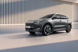 MG S5 Comfort 2027 – Diagonal Frontal · Foto: MG Motor