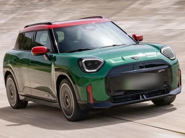 Mini COOPER John Works Aceman E 5p 2025 – Diagonal Frontal · Foto: MINI
