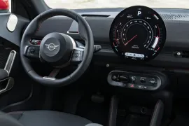 Mini COOPER John Works Aceman E 5p 2025 – Painel · Foto: MINI