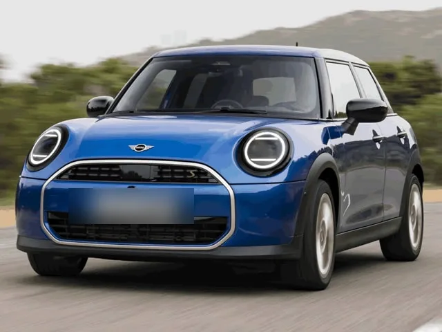 Mini Cooper S Top 2.0 2025 – Diagonal Frontal · Foto: MINI