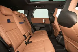 Mini COOPER Country. SE ALL4 Top (Elétrico) 2025 – Bancos de Trás · Foto: MINI