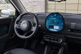 Mini COOPER E 3p (Elétrico) 2024 – Painel · Foto: MINI