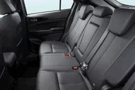Mitsubishi Eclipse Cross HPE 1.5 2026 – Bancos de Trás · Foto: Mitsubishi