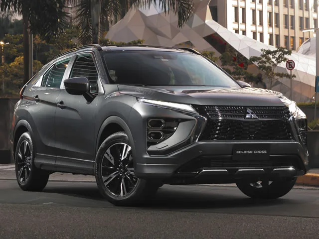 Mitsubishi Eclipse Cross HPE-S 1.5 Turbo 4x4 2024 – Diagonal Frontal · Foto: Mitsubishi