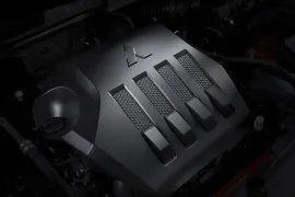Mitsubishi Eclipse Cross HPE-S 1.5 Turbo 4x4 2027 – Motor · Foto: Mitsubishi