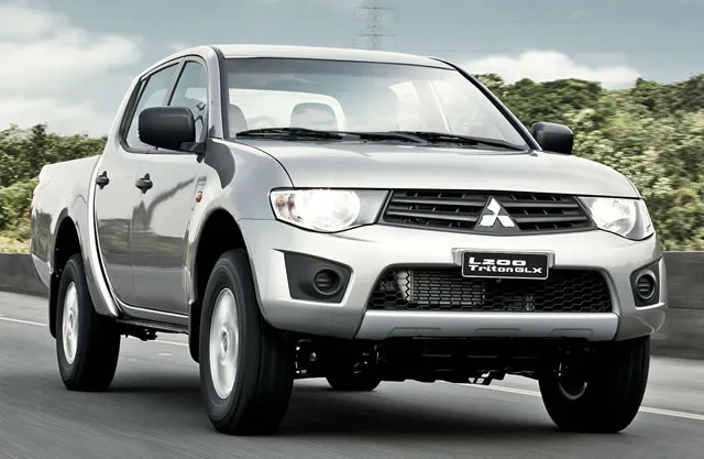 Mitsubishi L200 Triton GLX 3.2 Turbo 2016