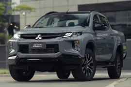Mitsubishi L200 Tri. S.Urban HPE-S 2.4 4x4 Die. Aut 2025 – Diagonal Frontal · Foto: Mitsubishi