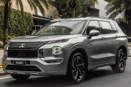 Mitsubishi OUTLANDER HPE-S 2.4 4x4 Aut (Híbrido) 2026 – Diagonal Frontal · Foto: Mitsubishi
