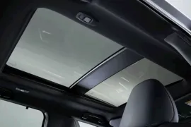 Mitsubishi OUTLANDER Signature 2.4 4x4 Aut (Híb) 2026 – Detalhe Interno · Foto: Mitsubishi