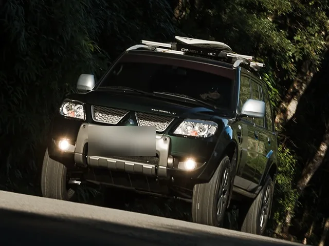 Mitsubishi Pajero Tr4 ONeill 2.0 4x4 AT 2015