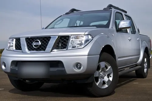 Nissan Frontier LE 2.5 Turbo 4x4 AT 2010
