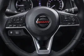 Nissan Frontier Pro-4X 2.3 AT 2026 – Volante · Foto: Nissan