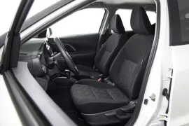 Nissan Kait Active 1.6 16v Aut 2026 – Bancos da Frente · Foto: Nissan