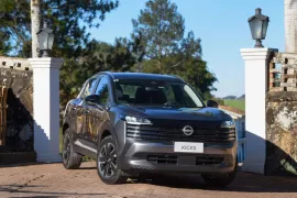 Nissan KICKS Advance 1.0 Turbo Flex Aut 2026 – Diagonal Frontal · Foto: Nissan
