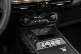 Nissan KICKS Exclusive 1.0 Turbo Flex Aut 2026 – Câmbio · Foto: Nissan