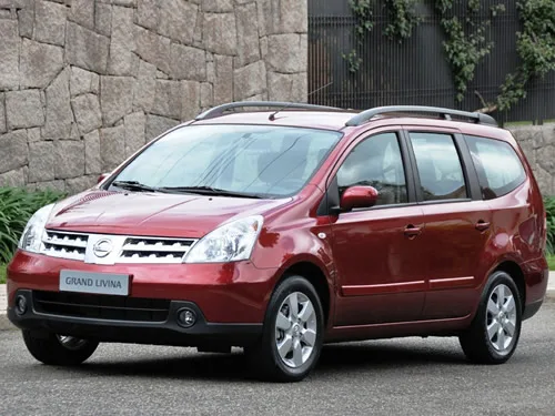 Nissan Livina Grand SL 1.8 AT 2010
