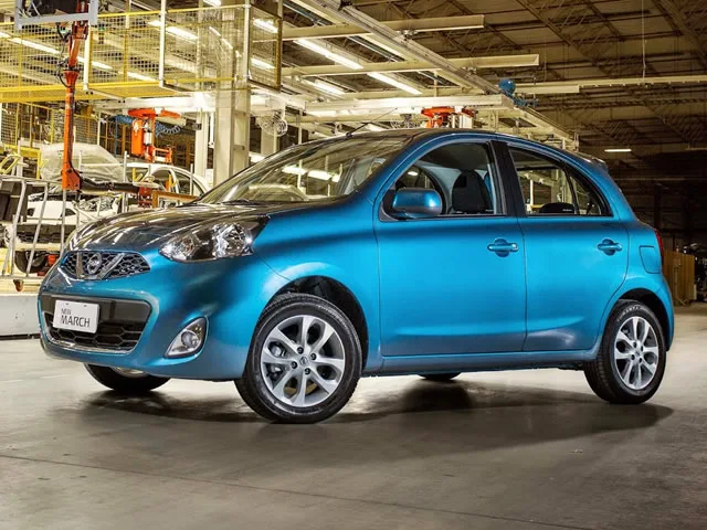 Nissan March SV 1.0 2015