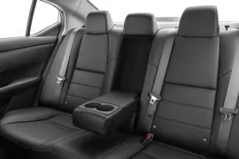 Nissan Sentra Advance 2.0 16V Aut 2024 – Bancos de Trás · Foto: Nissan
