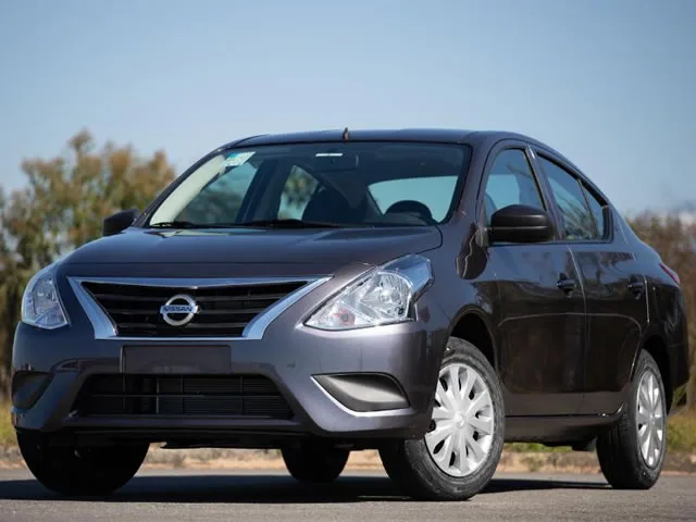 Nissan Versa V-Drive 1.6 2021