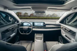 Omoda 5 Luxury 1.5 TB FWD 2026 – Interior · Foto: Omoda