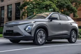 Omoda E5 FWD (Elétrico) 2026 – Diagonal Frontal · Foto: Omoda