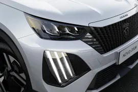 Peugeot 2008 Active 1.0 Turbo Flex 5p Aut 2026 – Farol · Foto: Peugeot