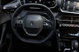 Peugeot 2008 Allure 1.0 Turbo 200 5p Aut 2026 – Painel · Foto: Peugeot
