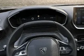 Peugeot 2008 Active 1.0 Turbo Flex 5p Aut 2026 – Volante · Foto: Divulgação