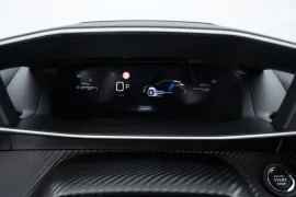 Peugeot 208 GT 1.0 Turbo 200 5p Aut 2026 – Detalhe Interno · Foto: Peugeot