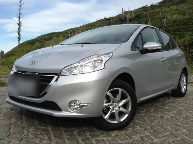 Peugeot 208 Active Pack 1.5 2013