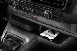 Peugeot Expert Cargo 1.5 Turbo 2025 – Câmbio · Foto: Peugeot