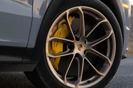 Porsche Cayenne Coupe Turbo GT 4.0 V8 2026 – Roda · Foto: Porsche