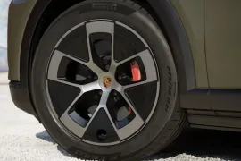 Porsche Cayenne S Coupe 2026 – Roda · Foto: Porsche