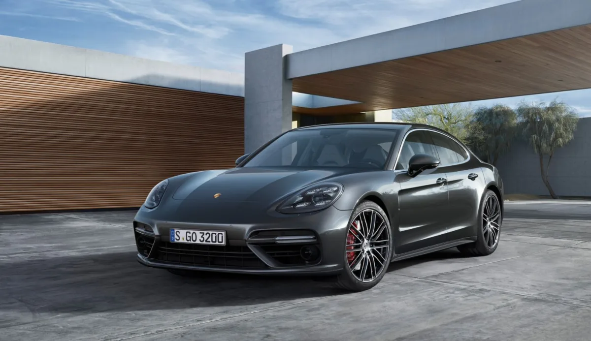 Porsche Panamera Turbo 4.0 V8 2017