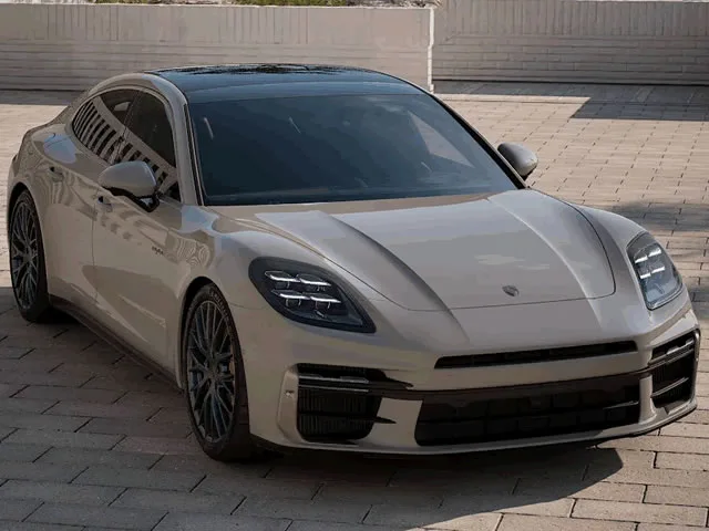 Porsche Panamera Turbo 4.0 (Híbrido) 2025 – Diagonal Frontal · Foto: Porsche