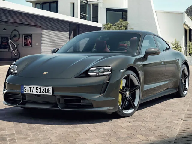 Porsche Taycan Turbo S 2024