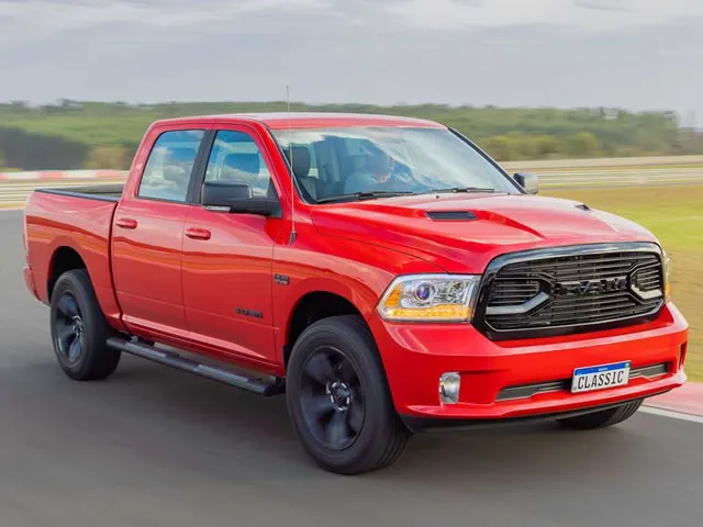 RAM 1500 Classic Laie Night Edition 5.7 V8 2022