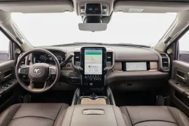RAM 3500 Limited Longhorn 6.7 2025 – Interior · Foto: Ram