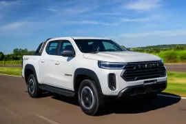 RAM DAKOTA WARLOCK 2.2 TB CD 4x4 Aut 2027 – Diagonal Frontal · Foto: Ram