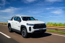 RAM DAKOTA WARLOCK 2.2 TB CD 4x4 Aut 2027 – Em Movimento · Foto: Ram