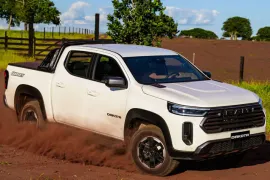 RAM DAKOTA WARLOCK 2.2 TB CD 4x4 Aut 2027 – Em Movimento · Foto: Ram