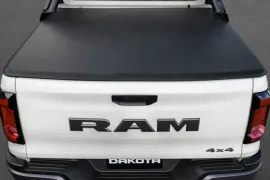 RAM DAKOTA WARLOCK 2.2 TB CD 4x4 Aut 2027 – Traseira · Foto: Ram