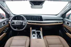 RAM DAKOTA LARAMIE 2.2 TB CD 4x4 Aut 2026 – Painel · Foto: Ram