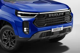 RAM DAKOTA LARAMIE NIGHT EDITION 2.2 TB CD 4x4 Aut 2026 – Detalhe Externo · Foto: Ram