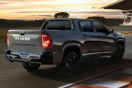 RAM RAMPAGE R/T HURRICANE 2.0 TURBO CD 4X4 Aut 2027 – Diagonal Traseira · Foto: Ram